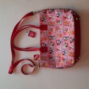 Harvey's Seatbelt Medium Streamline Tote Valentine's Day Puppy Love